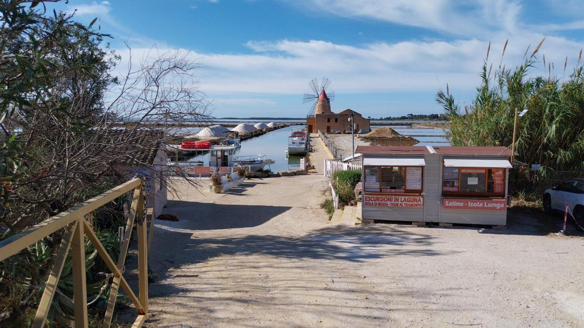 Casa Vacanze Lo Stagnone Da Rosita Marsala Ngoại thất bức ảnh